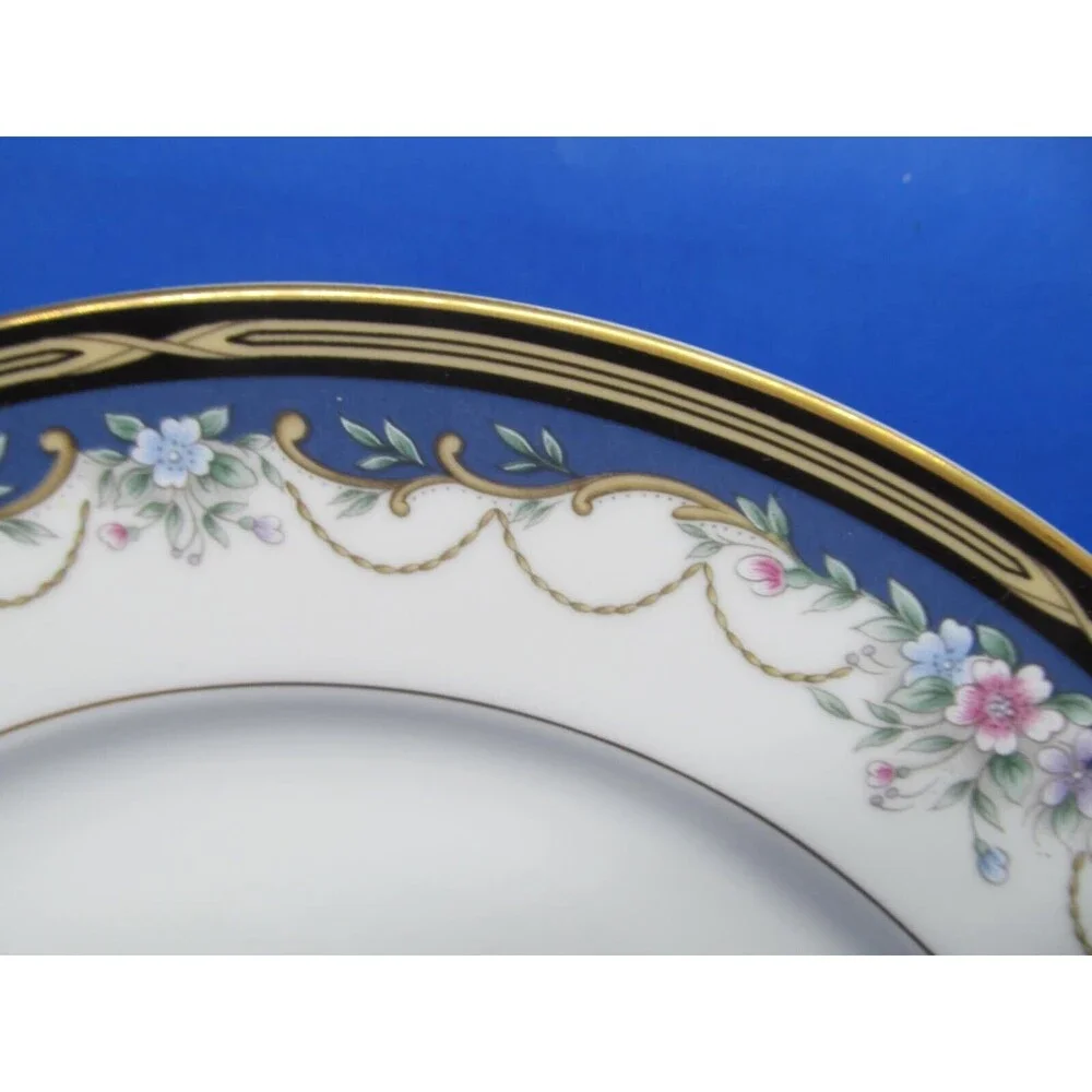 Gorham Golden Ribbon Edge 10 3/4